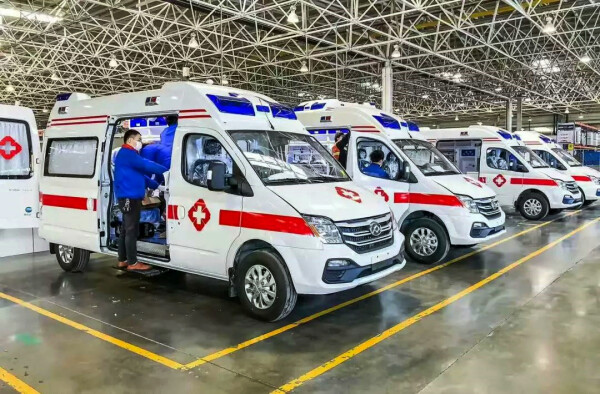 100-160HP with Medical Equipment Krankenwagen Gasoline Hospital Cars Jmc  Ambulance Cheap Price - China Transit Ambulance, Foton Ambulance Car